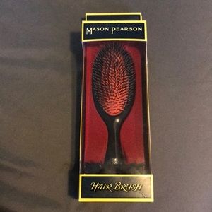 Mason Pearson brush w/ brush-cleaner